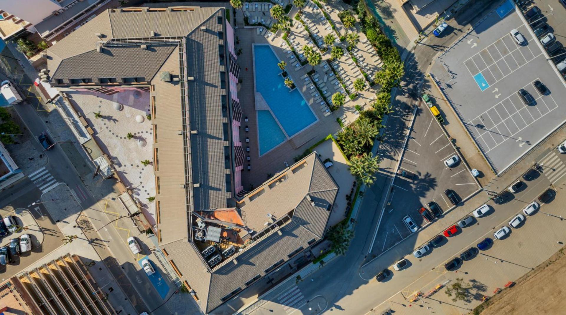 Aqua Hotel The Breeze (Adults Only +18) All Inclusive Санта-Сусанна Экстерьер фото