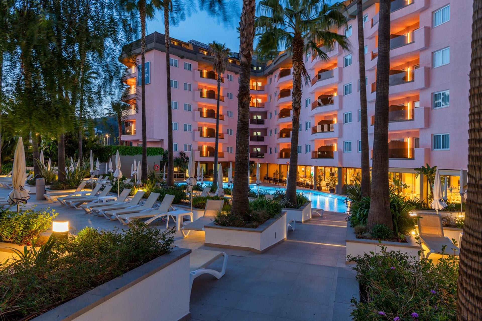 Aqua Hotel The Breeze (Adults Only +18) All Inclusive Санта-Сусанна Экстерьер фото