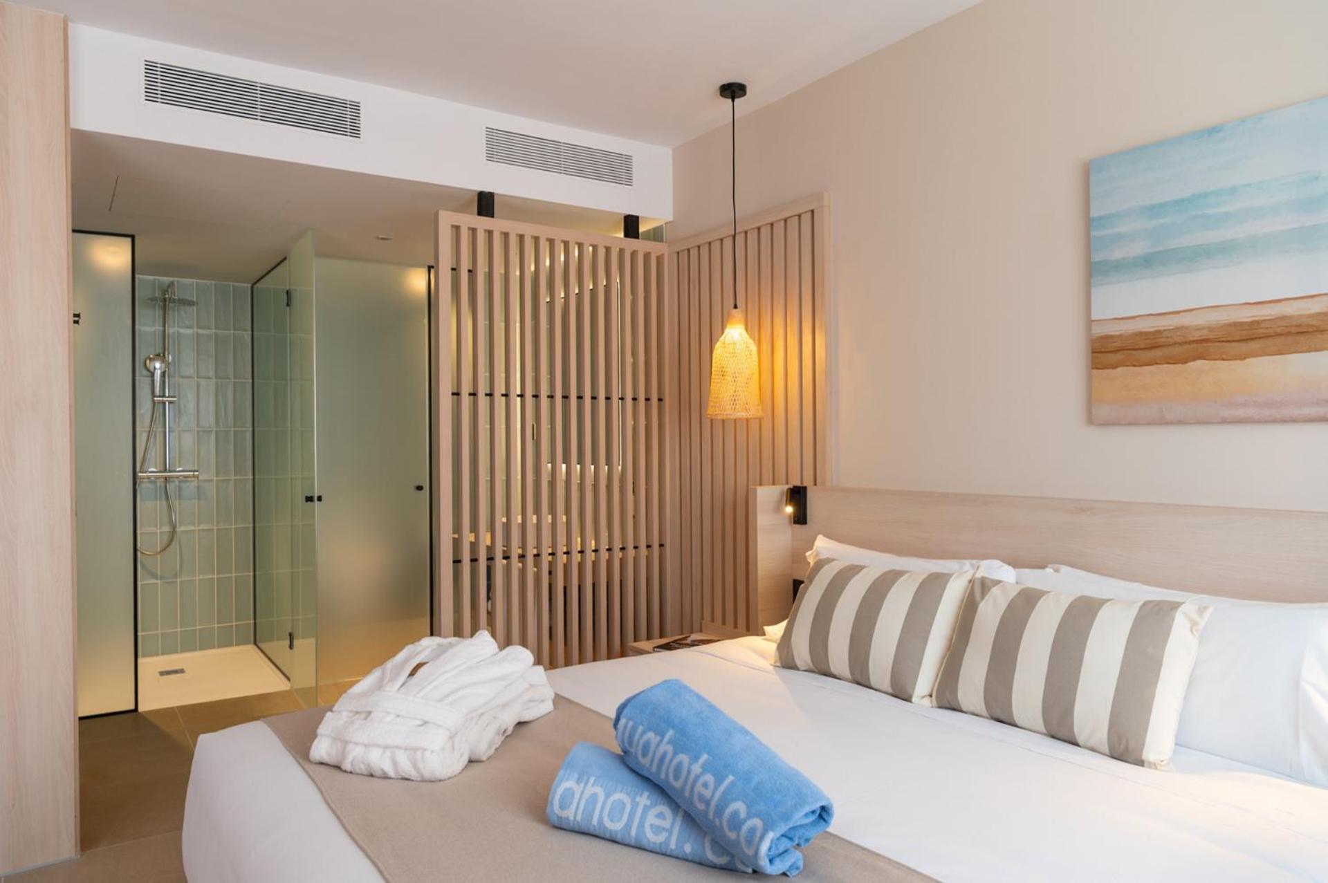 Aqua Hotel The Breeze (Adults Only +18) All Inclusive Санта-Сусанна Экстерьер фото
