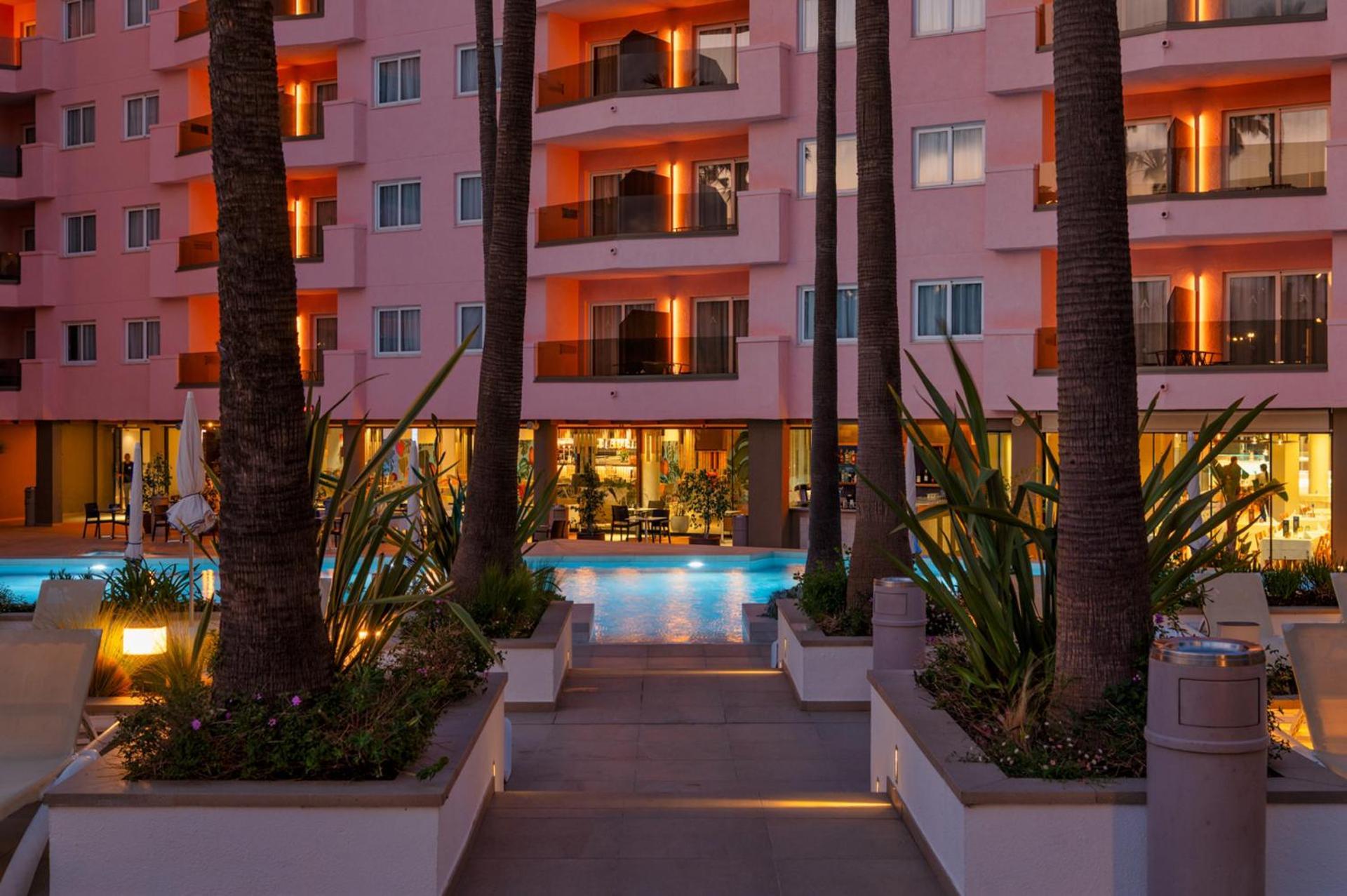 Aqua Hotel The Breeze (Adults Only +18) All Inclusive Санта-Сусанна Экстерьер фото