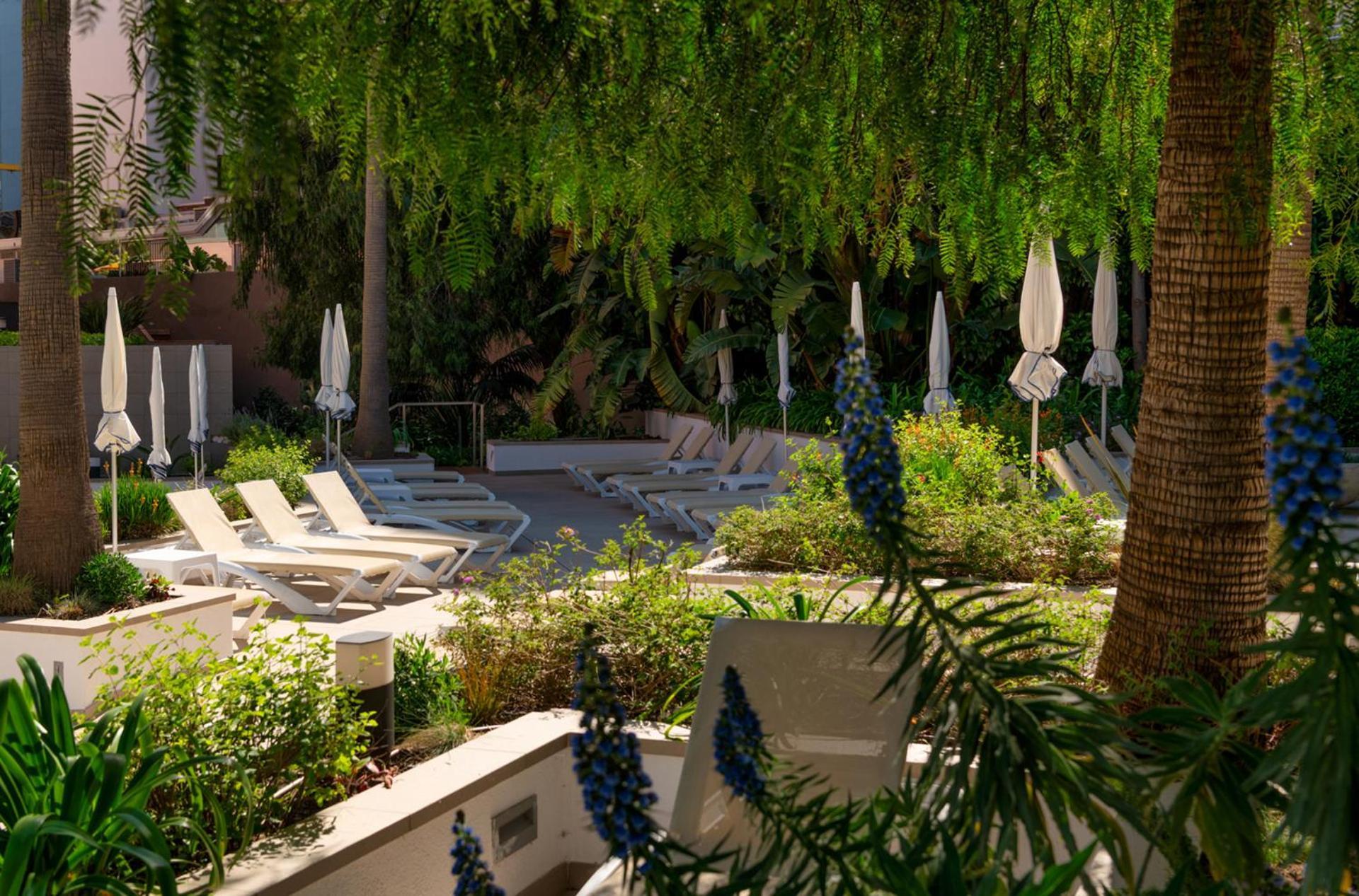 Aqua Hotel The Breeze (Adults Only +18) All Inclusive Санта-Сусанна Экстерьер фото