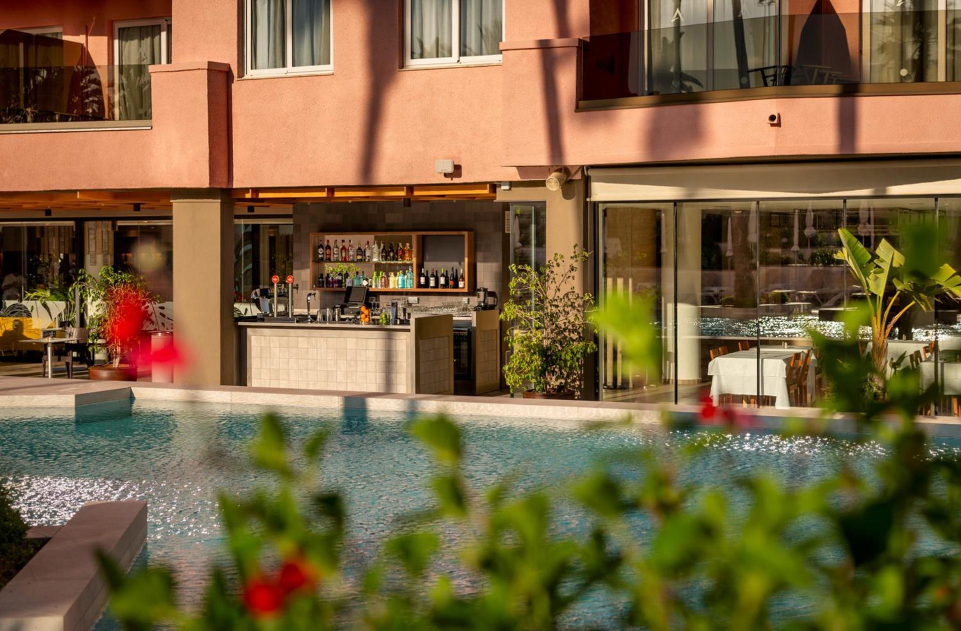 Aqua Hotel The Breeze (Adults Only +18) All Inclusive Санта-Сусанна Экстерьер фото