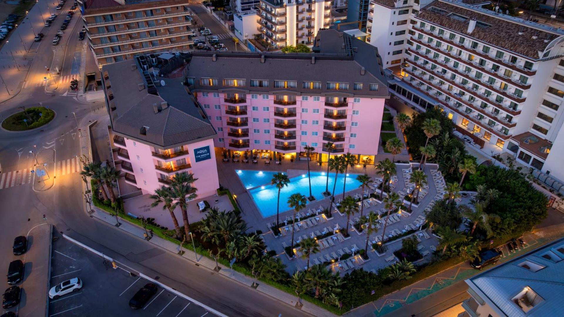 Aqua Hotel The Breeze (Adults Only +18) All Inclusive Санта-Сусанна Экстерьер фото